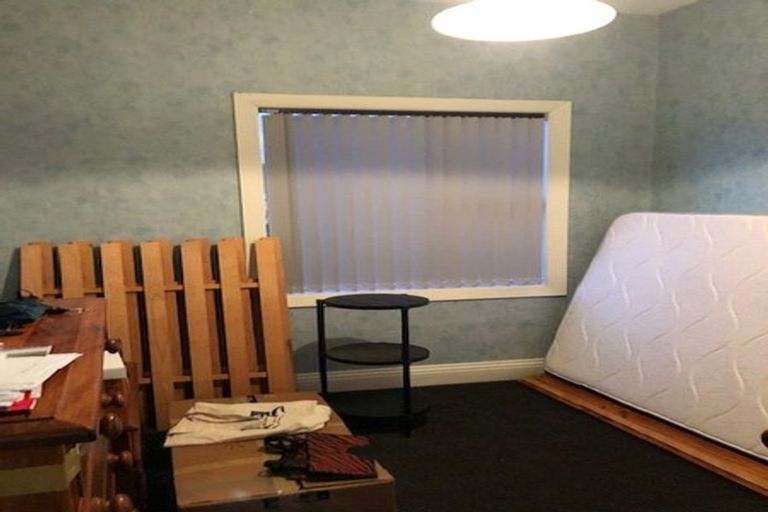 Photo of property in 27 Division Street, Riccarton, Christchurch, 8041