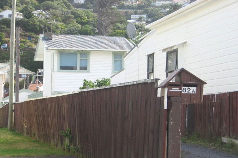 Photo of property in 82a Freyberg Street, Lyall Bay, Wellington, 6022