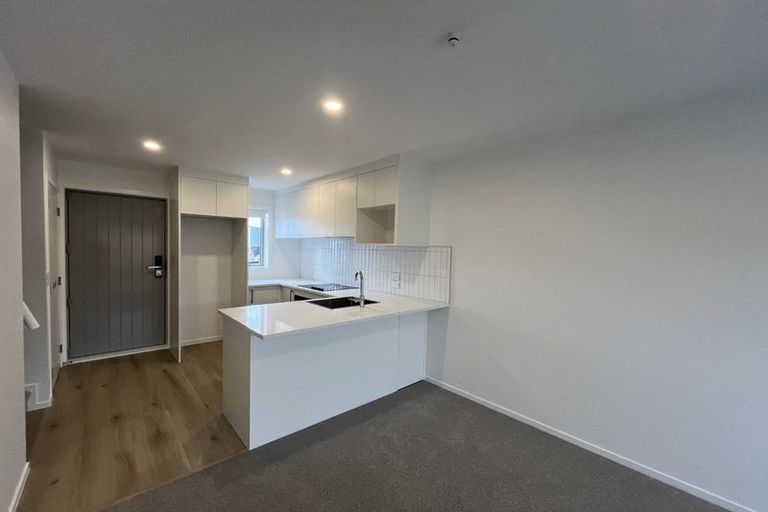 Photo of property in 6 Ngae Place, Mangere East, Auckland, 2024