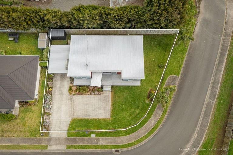 Photo of property in 20 Tairua Palms Place, Tairua, 3508