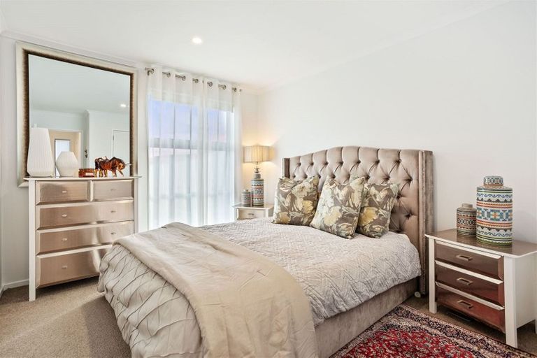 Photo of property in 28 Rangihina Road, Hobsonville, Auckland, 0616