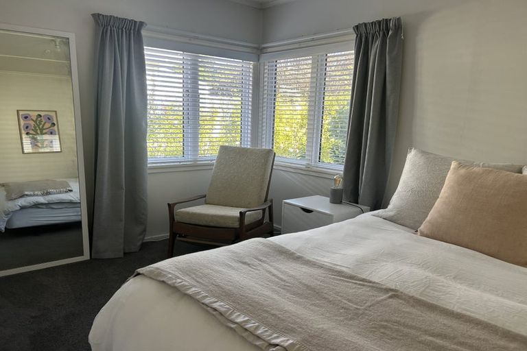 Photo of property in 50 Matatua Road, Raumati Beach, Paraparaumu, 5032