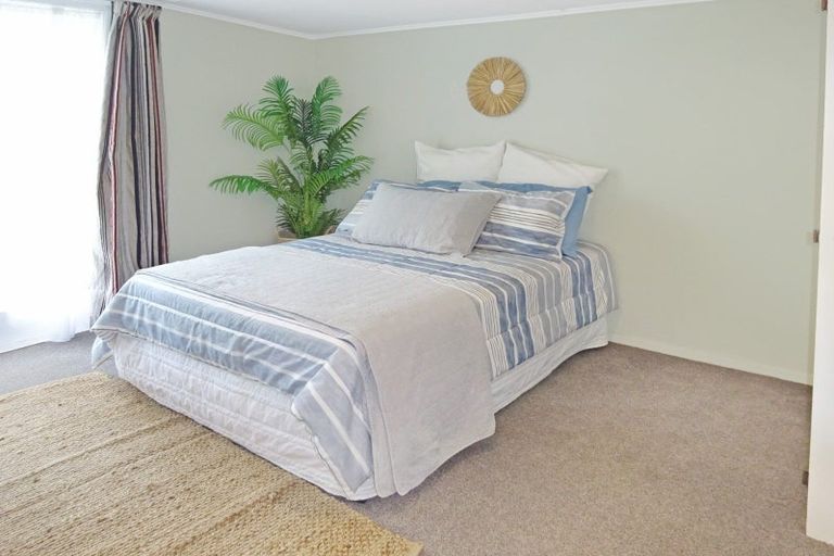 Photo of property in 46 Pratt Avenue, Foxton Beach, Foxton, 4815