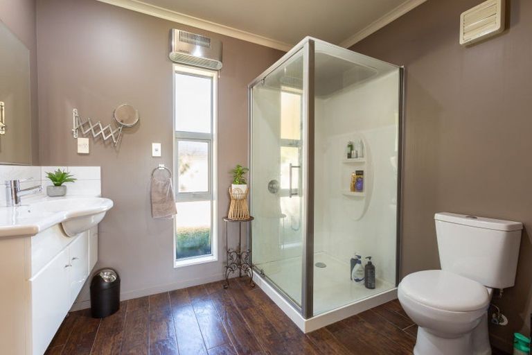 Photo of property in 132 Guy Street, Dannevirke, 4930