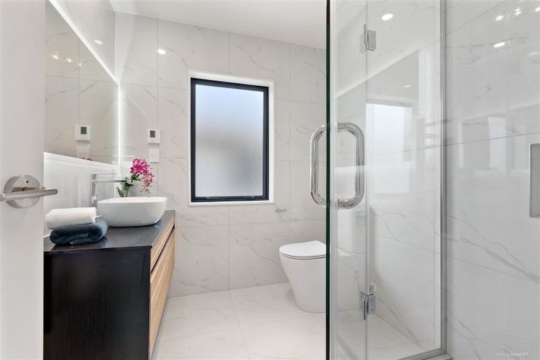 Photo of property in 84 Charlestown Drive, Flat Bush, Auckland, 2019