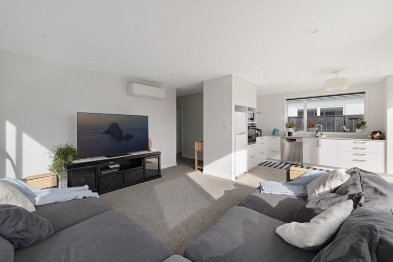 Photo of property in 21 Bale Close, Papamoa, 3118