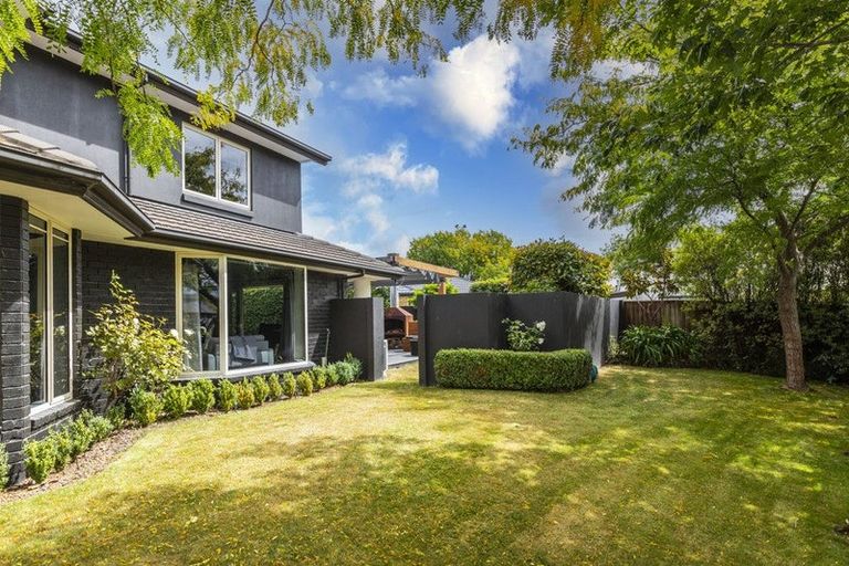 Photo of property in 53 Glasnevin Drive, Casebrook, Christchurch, 8051
