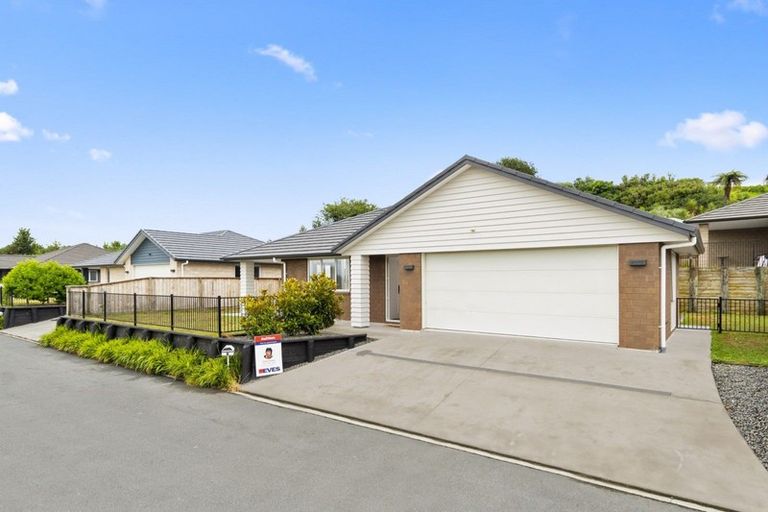 Photo of property in 6 Bridle Way, Brookfield, Tauranga, 3110