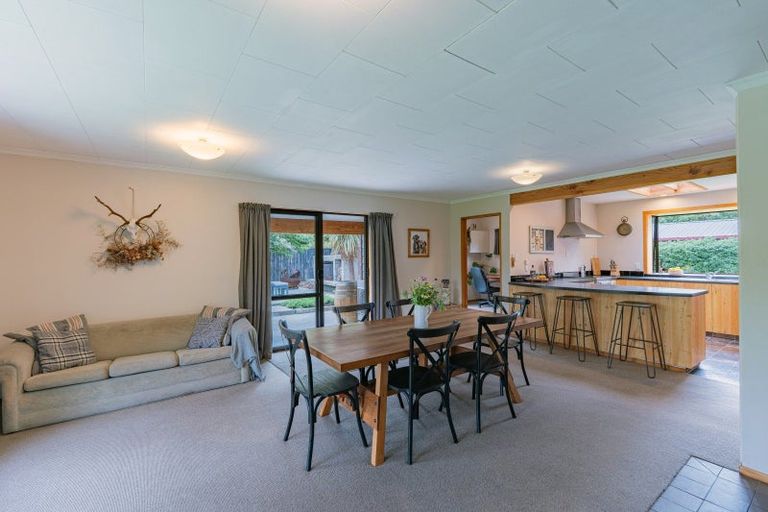 Photo of property in 12 Kowhai Drive, Darfield, 7510