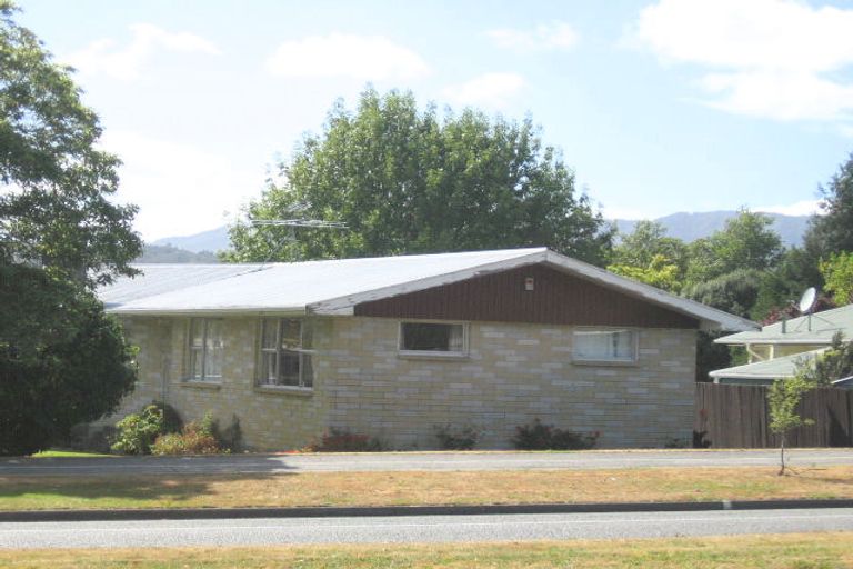 Photo of property in 64 Totara Park Road, Totara Park, Upper Hutt, 5018