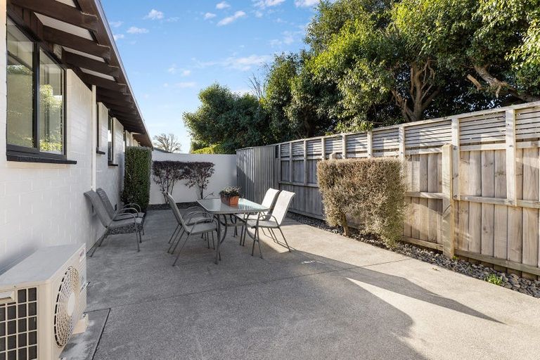 Photo of property in 2/67a Saint Albans Street, St Albans, Christchurch, 8014