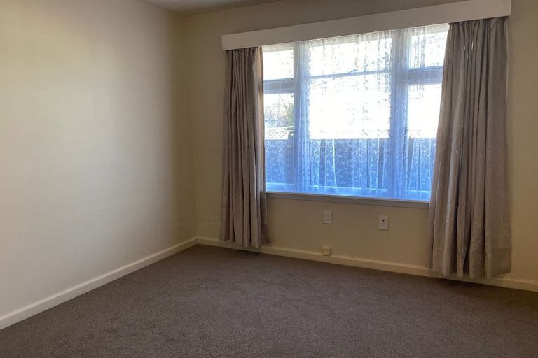 Photo of property in 11 Worthy Street, Ilam, Christchurch, 8041