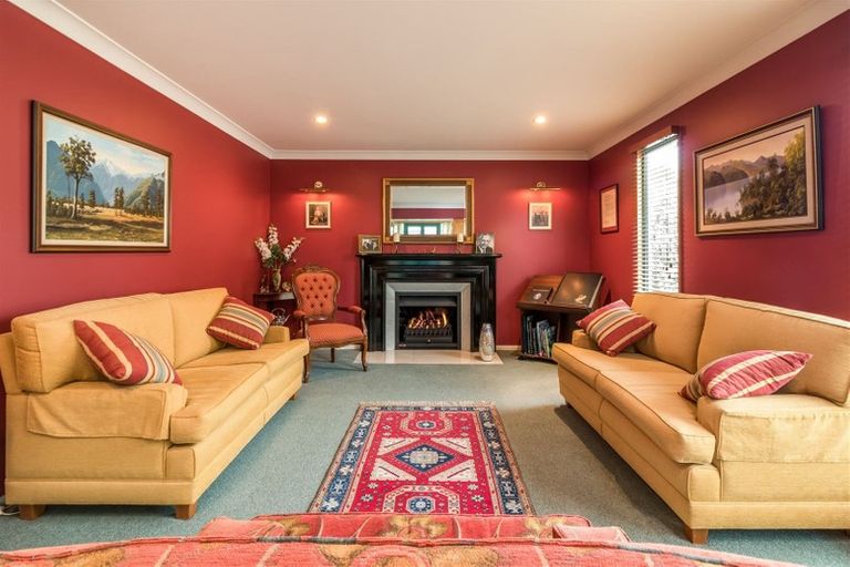 Photo of property in 49 Clifford Avenue, Merivale, Christchurch, 8014