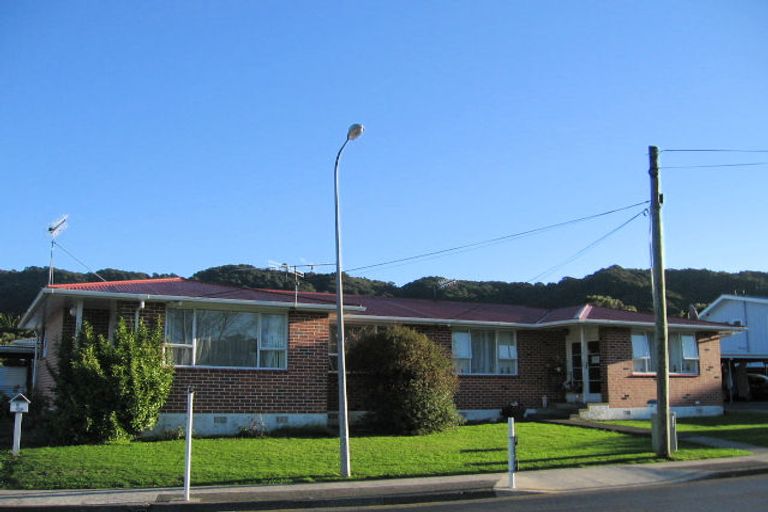 Photo of property in 67 Konini Street, Wainuiomata, Lower Hutt, 5014