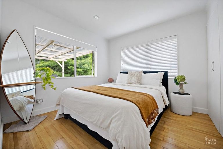 Photo of property in 82e Verbena Road, Birkdale, Auckland, 0626