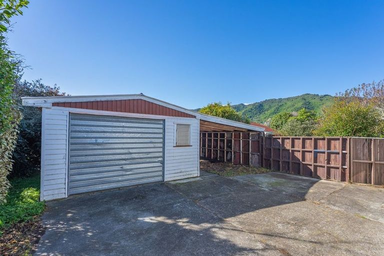 Photo of property in 8 Andrew Street, Waikanae, 5036