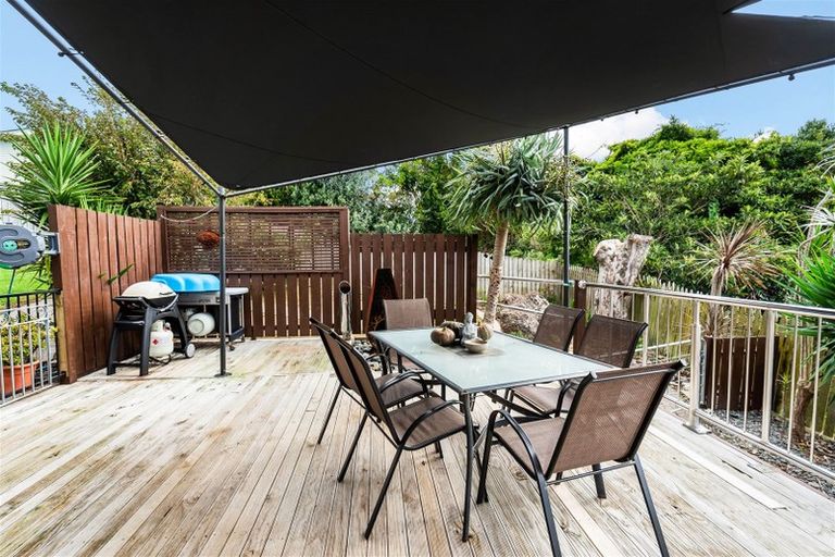 Photo of property in 16 De Havilland Place, Onerahi, Whangarei, 0110