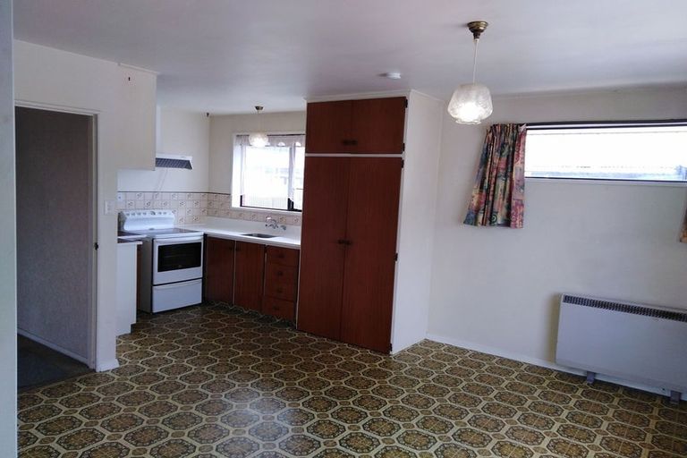 Photo of property in 2/155 Northcote Road, Northcote, Christchurch, 8052