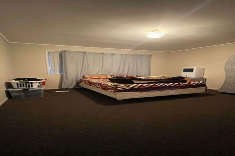 Photo of property in 2/66 Huia Road, Papatoetoe, Auckland, 2025