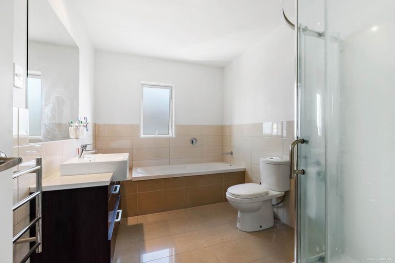 Photo of property in 6 Listack Drive, Flat Bush, Auckland, 2019