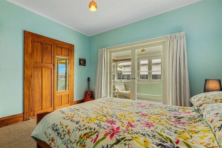 Photo of property in 17 Hoon Hay Road, Hoon Hay, Christchurch, 8025