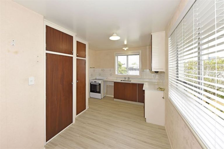 Photo of property in 2/2 Loreto Place, Hornby, Christchurch, 8042