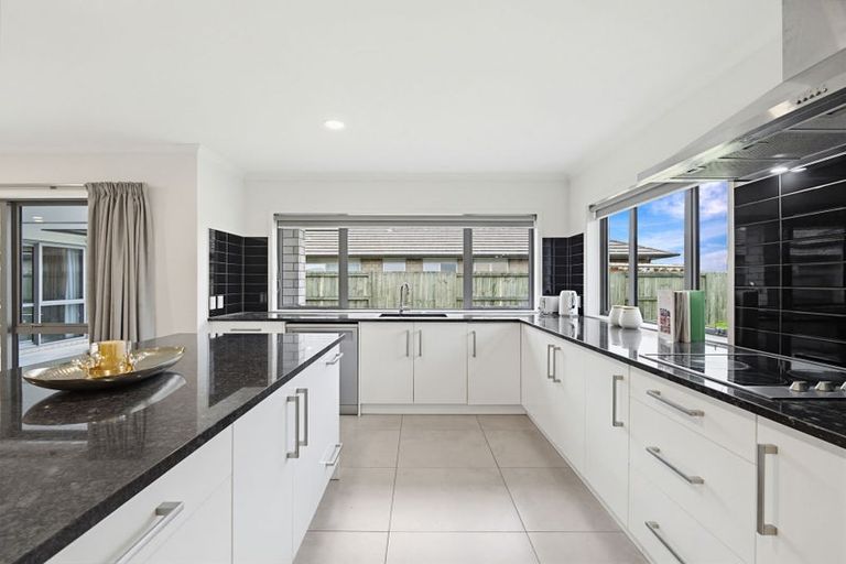 Photo of property in 12 Kipling Crescent, Owhata, Rotorua, 3010