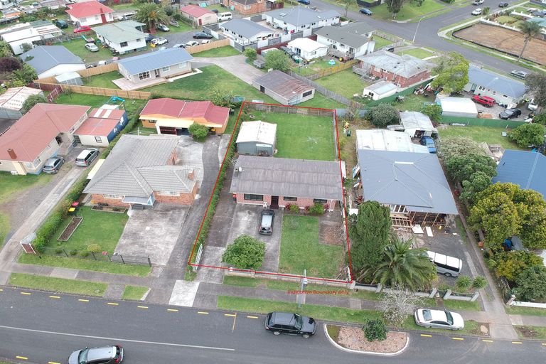 Photo of property in 11 Imrie Avenue, Mangere, Auckland, 2022
