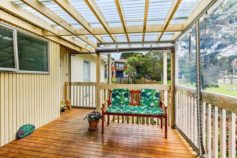 Photo of property in 80 Ravenwood Drive, Forrest Hill, Auckland, 0620