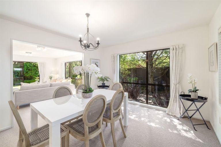 Photo of property in 1/15 Inglewood Place, Avonhead, Christchurch, 8042