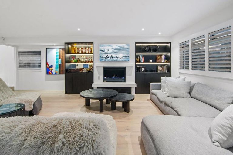 Photo of property in 15 The Strand, Takapuna, Auckland, 0622