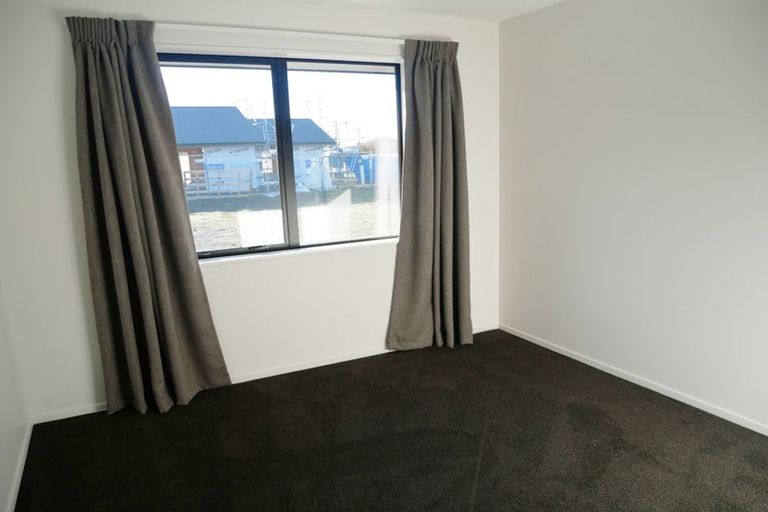 Photo of property in 27 Dalwood Crescent, Rolleston, 7614