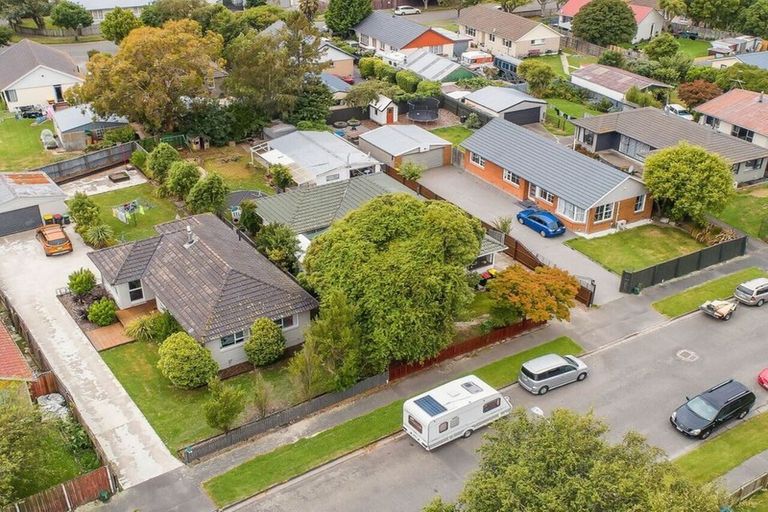 Photo of property in 18 Salmond Street, Hoon Hay, Christchurch, 8025