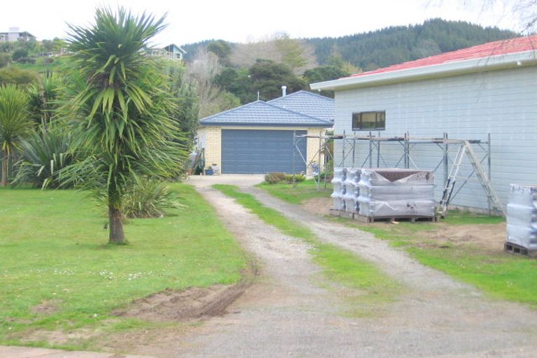 Photo of property in 122 Patiki Place, Whangamata, 3620
