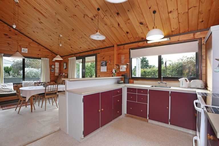 Photo of property in 3 Oxford Street, Marton, 4710