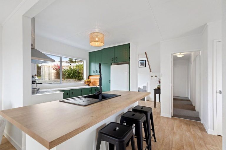 Photo of property in 77 Anne Road, Bellevue, Tauranga, 3110