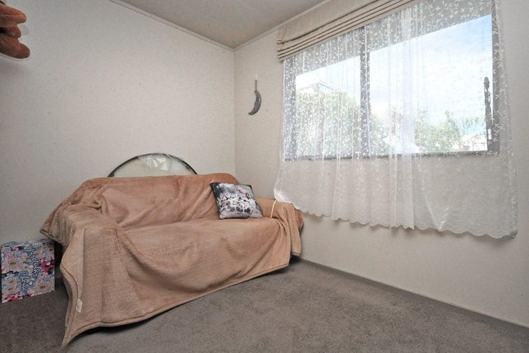 Photo of property in 25b Shakespear Road, Army Bay, Whangaparaoa, 0930