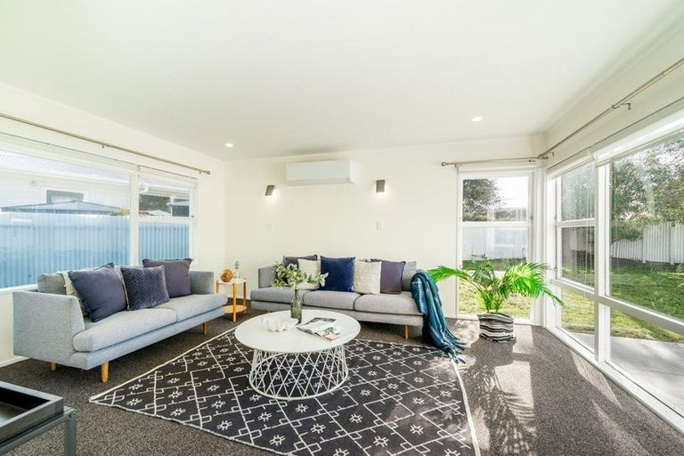 Photo of property in 3 Dennis Grove, Paraparaumu Beach, Paraparaumu, 5032