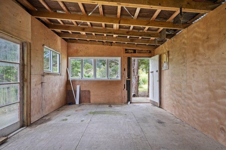 Photo of property in 1308 Bickerstaffe Road, Maungaturoto, 0587