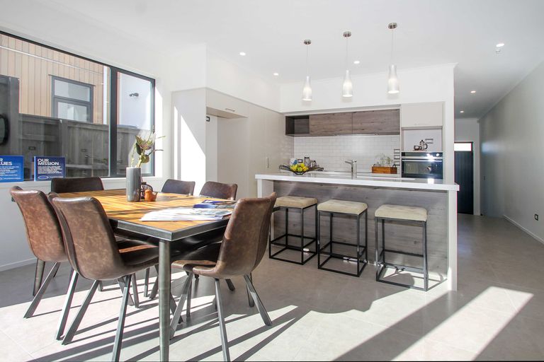 Photo of property in 26 Onekiritea Road, Hobsonville, Auckland, 0616