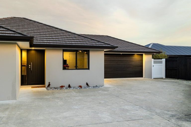 Photo of property in 12 Peckham Lane, Ashhurst, 4810