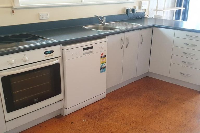 Photo of property in 12 May Street, Hamilton East, Hamilton, 3216