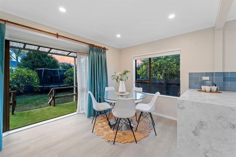 Photo of property in 63c Nile Road, Milford, Auckland, 0620