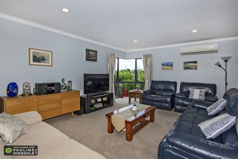 Photo of property in 1 Lochiel Place, Te Kamo, Whangarei, 0112