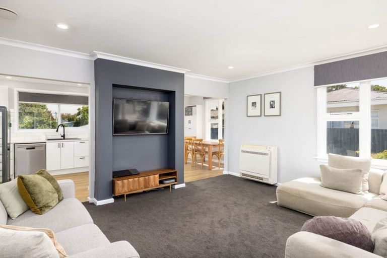 Photo of property in 323 Hills Road, Mairehau, Christchurch, 8013