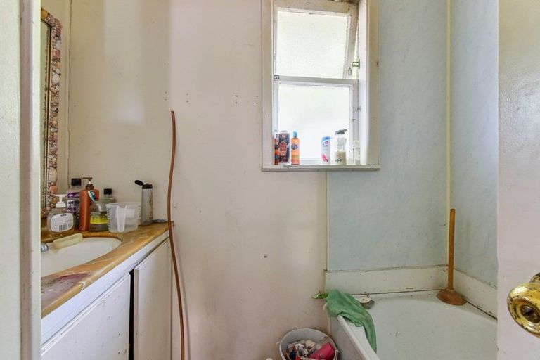 Photo of property in 85 Kenderdine Road, Papatoetoe, Auckland, 2025