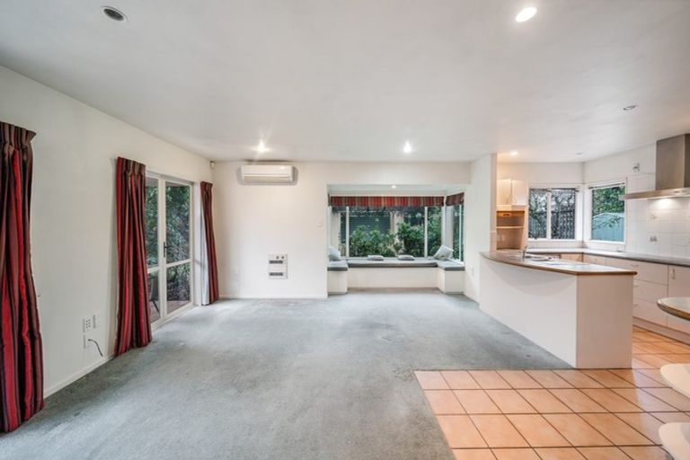 Photo of property in 48b Steadman Road, Broomfield, Christchurch, 8042
