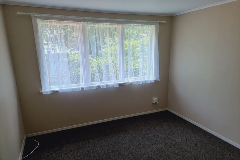 Photo of property in 15f3-a Lane Street, Wallaceville, Upper Hutt, 5018
