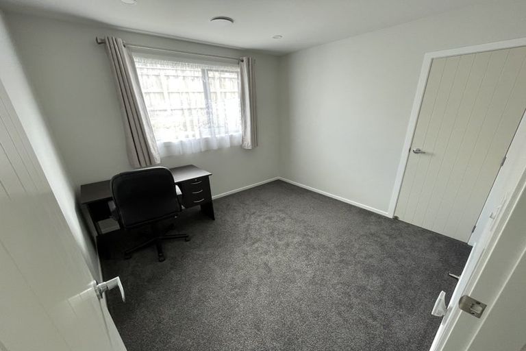 Photo of property in 11 Topsail Way, Whitby, Porirua, 5024