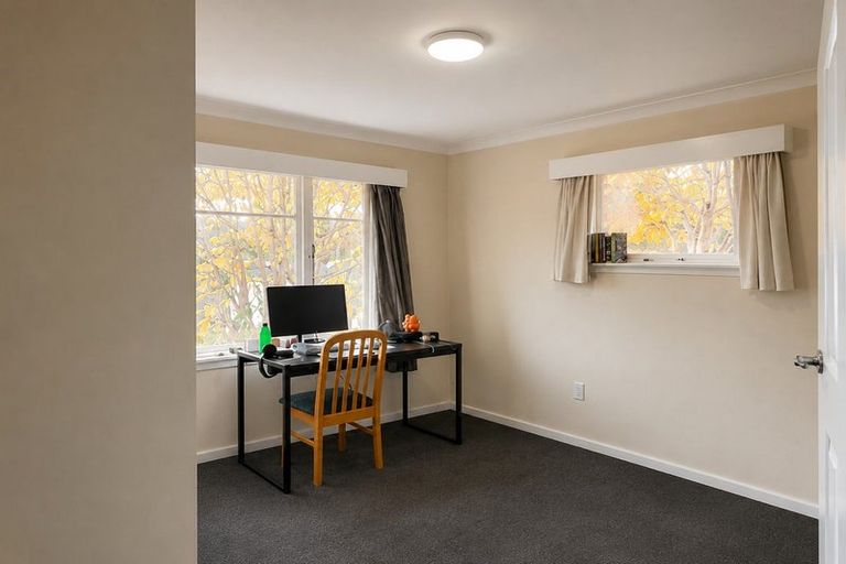 Photo of property in 176 Grahams Road, Burnside, Christchurch, 8053